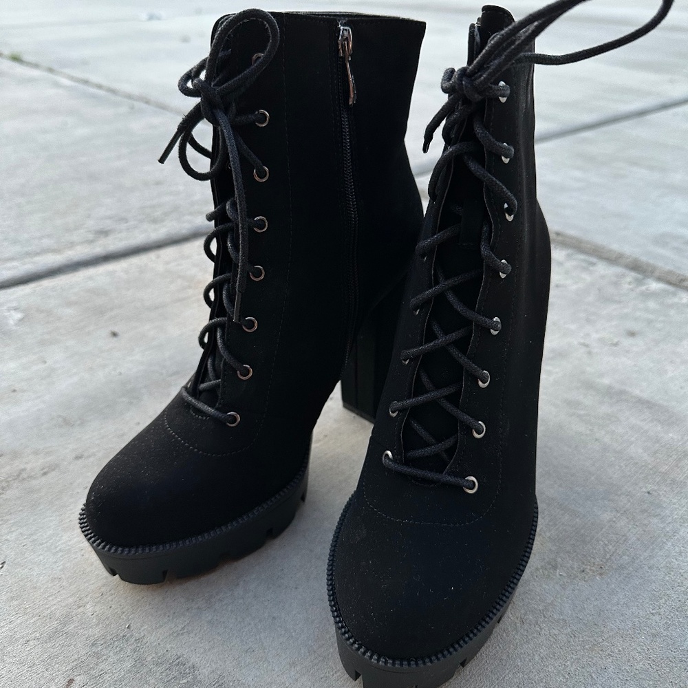 ≈X2B Combat boot heels≈